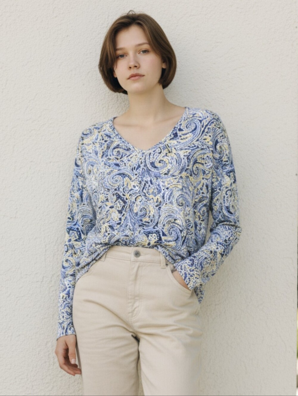 MADE FOR LIFE Blue & Cream  Paisley V-Neck Women’s Top